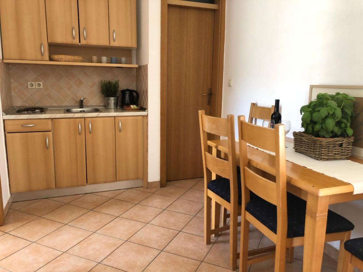 Apartmani Peric Stari Grad  Exterior foto