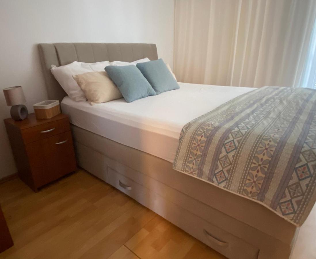 Apartmani Peric Stari Grad  Exterior foto